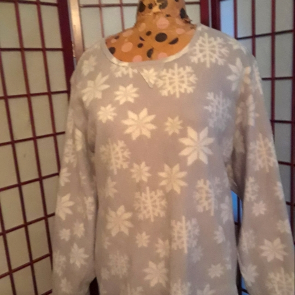 Plusonista for the Fashionista !   Woman within fleece. Size 3X